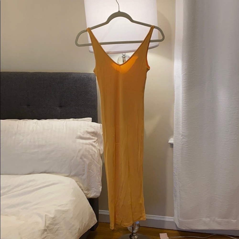 Yellow midi stretchy dress
